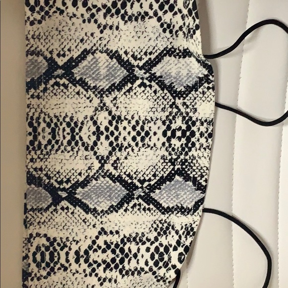 Snake skin crop top! - Picture 1 of 4